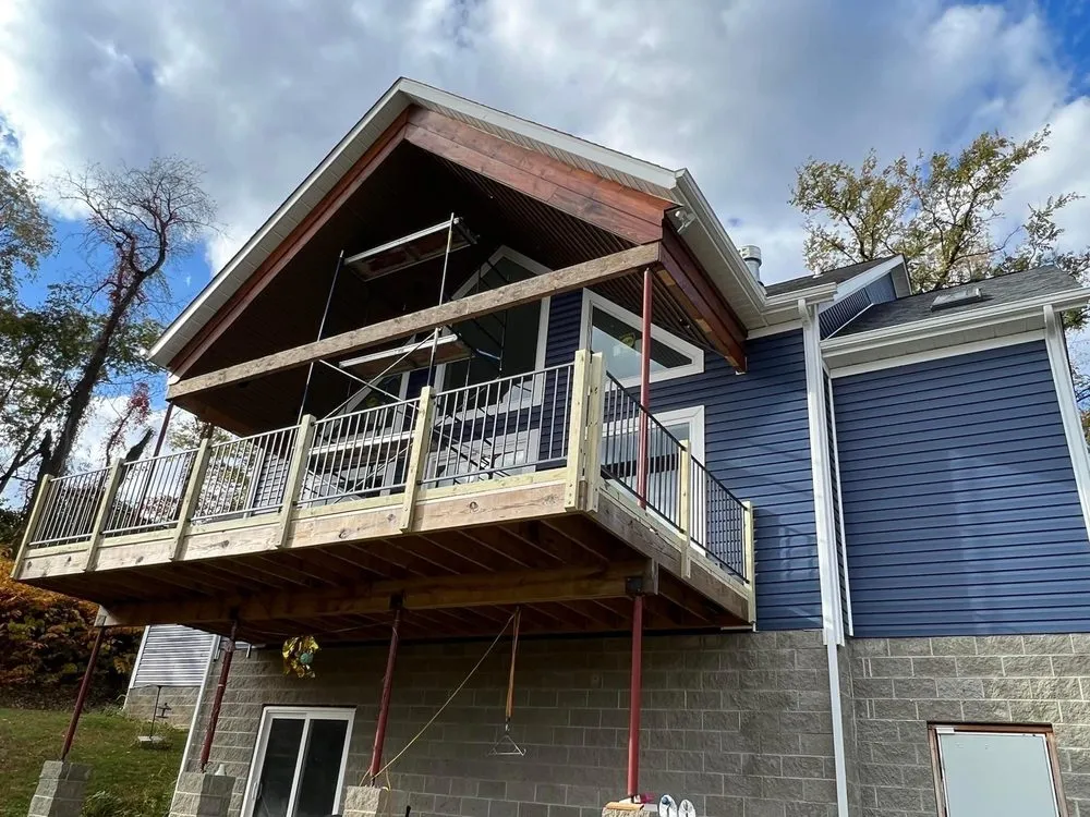 Slide of Hartlaub Construction