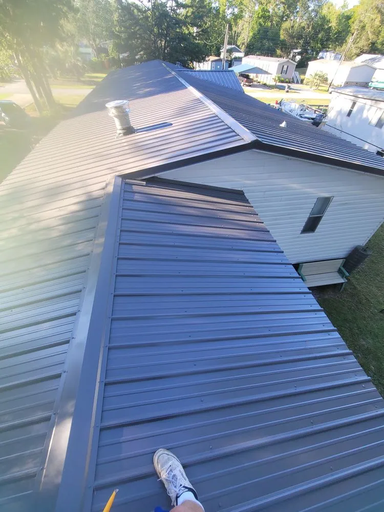 Trusted roof repair in Castle Hayne, NC by Harts Windows,Siding & Roofing