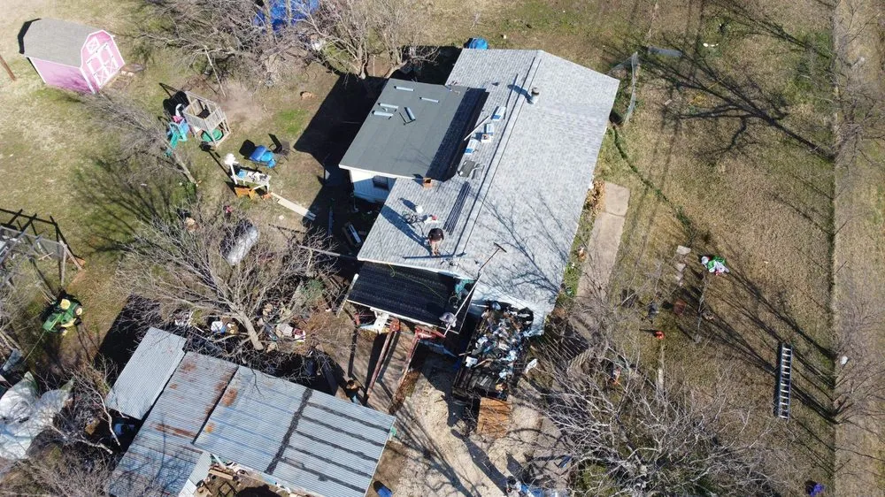 Slide of Harvey Roofing & Construction