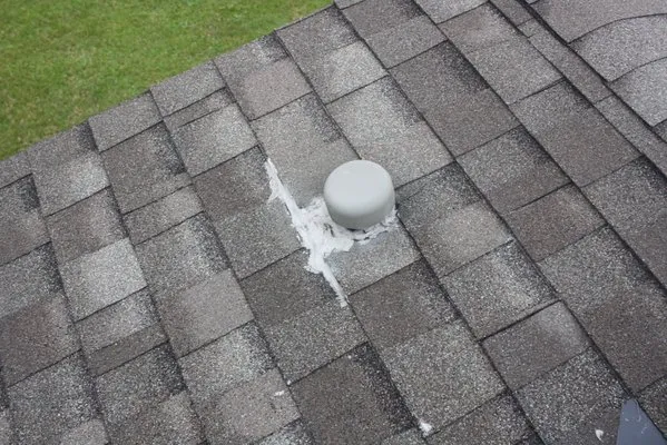 Hatchett Roofing Logo