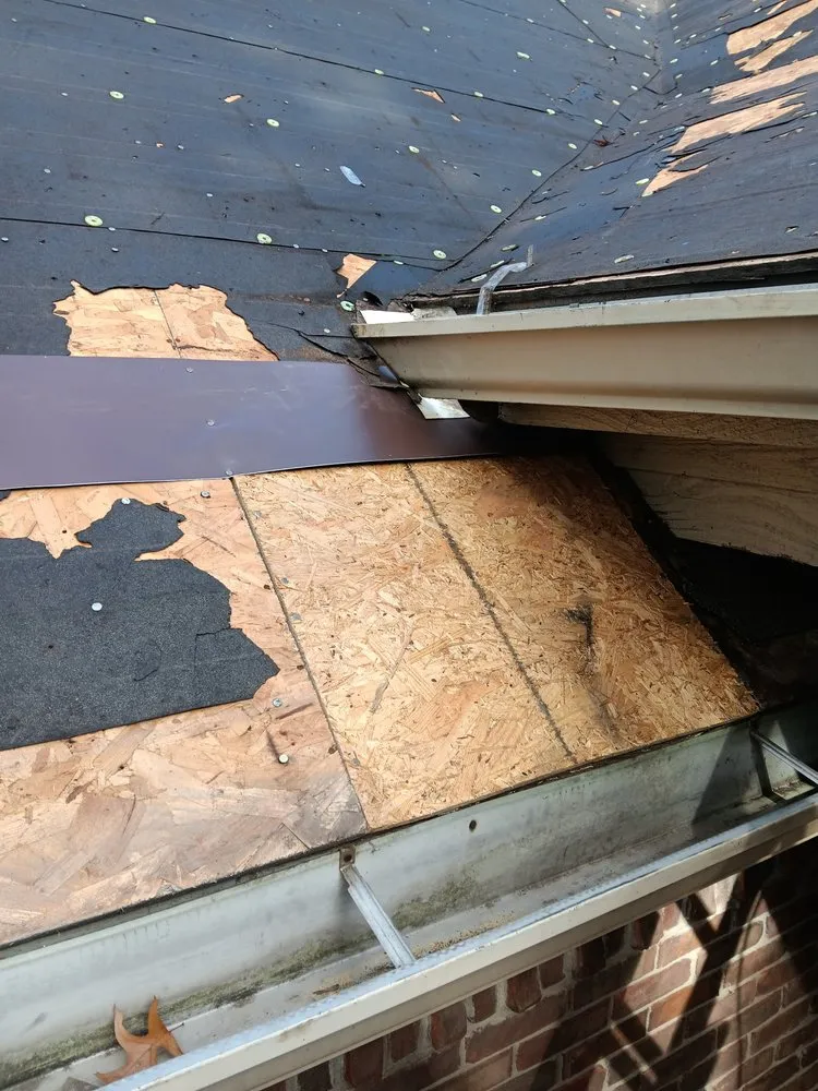 Slide of Haus Roofing