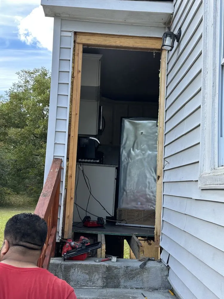 Slide of Havana’s General Contractors