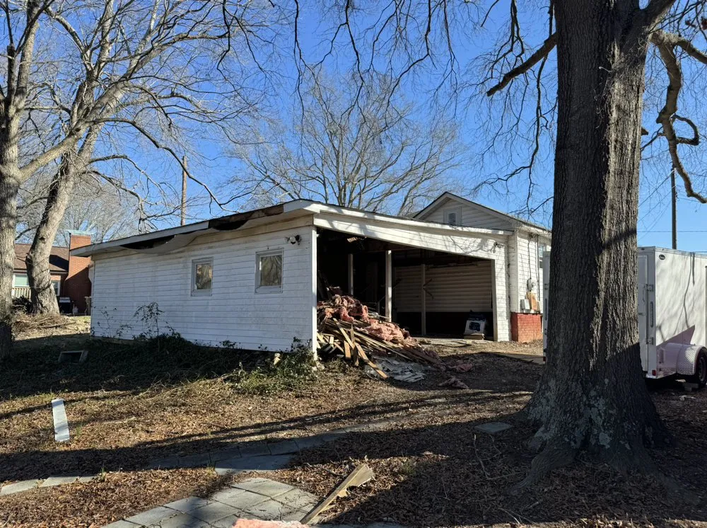 Slide of Havana’s General Contractors