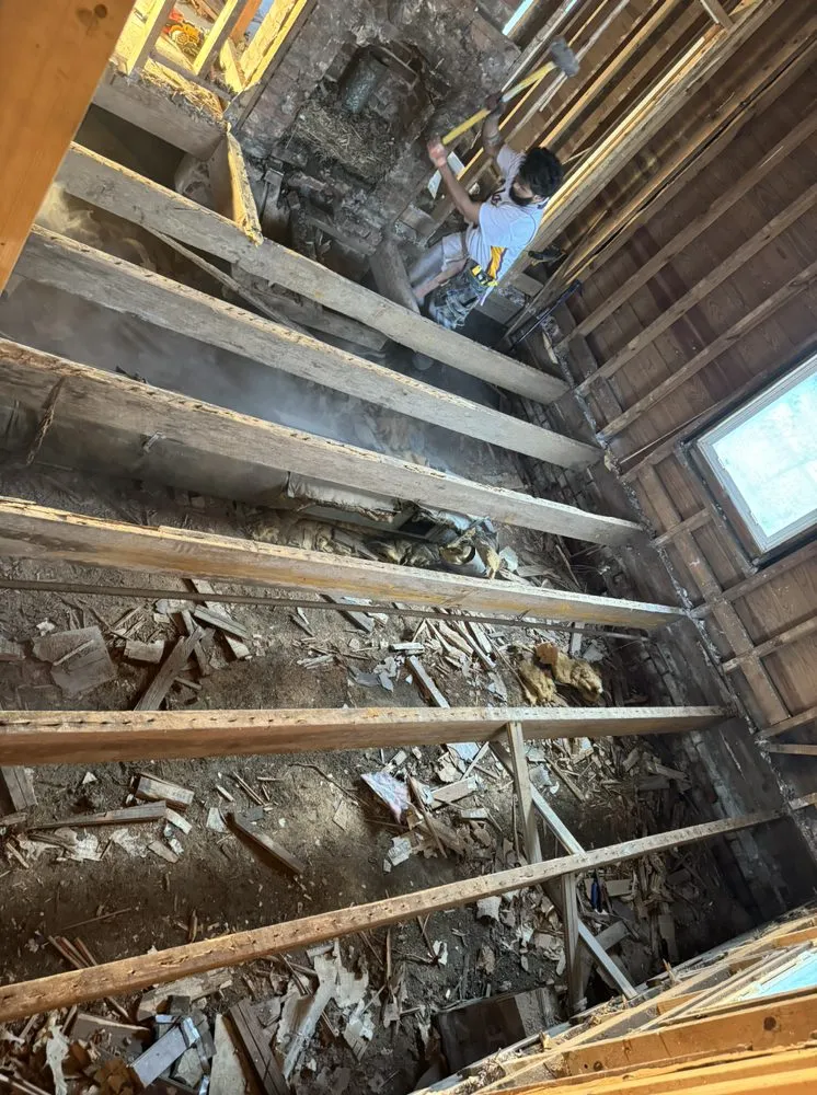 Slide of Havana’s General Contractors