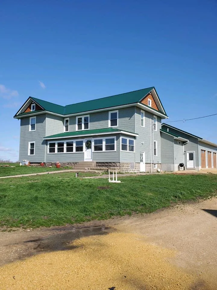Local roof repair in Mccausland, IA - Hawk-I Home Improvement