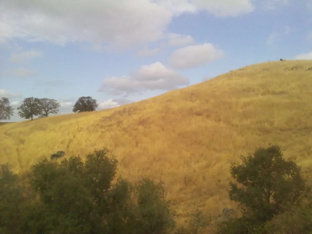 Slide of Hawkeye Roofing