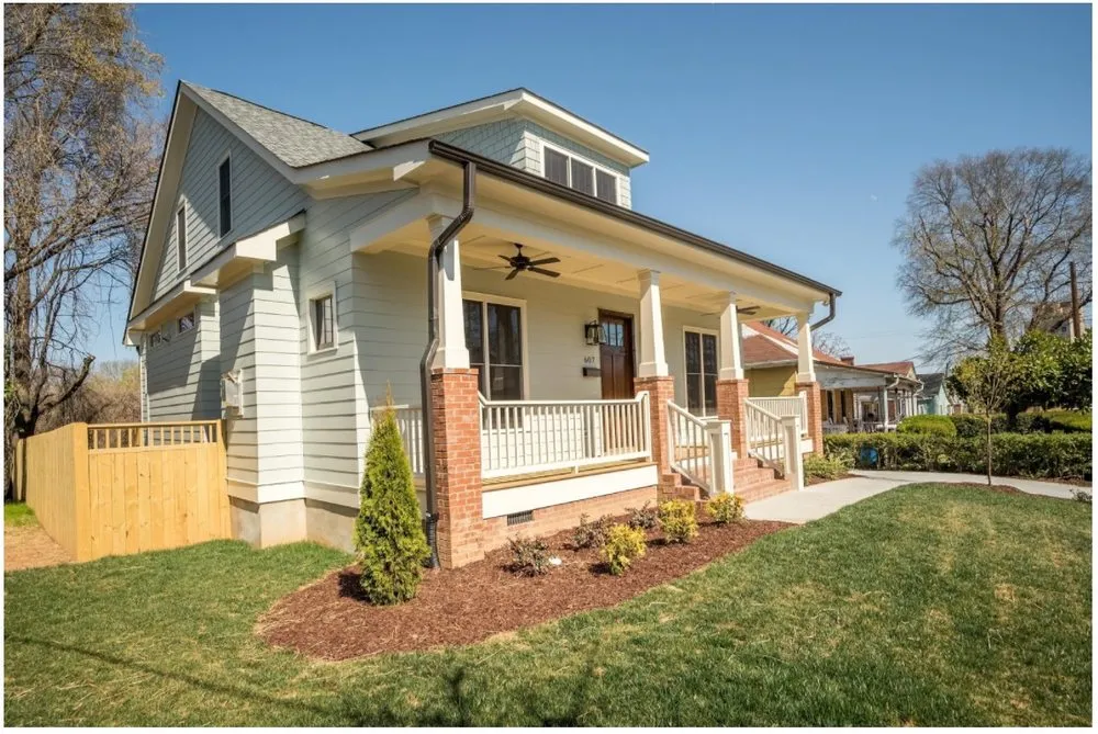 Slide of Hayes Roofing Enterprises