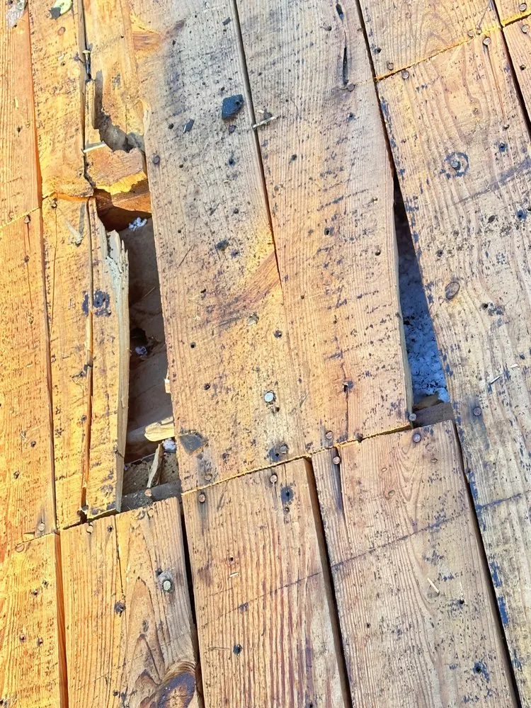 Slide of H&C Contractors