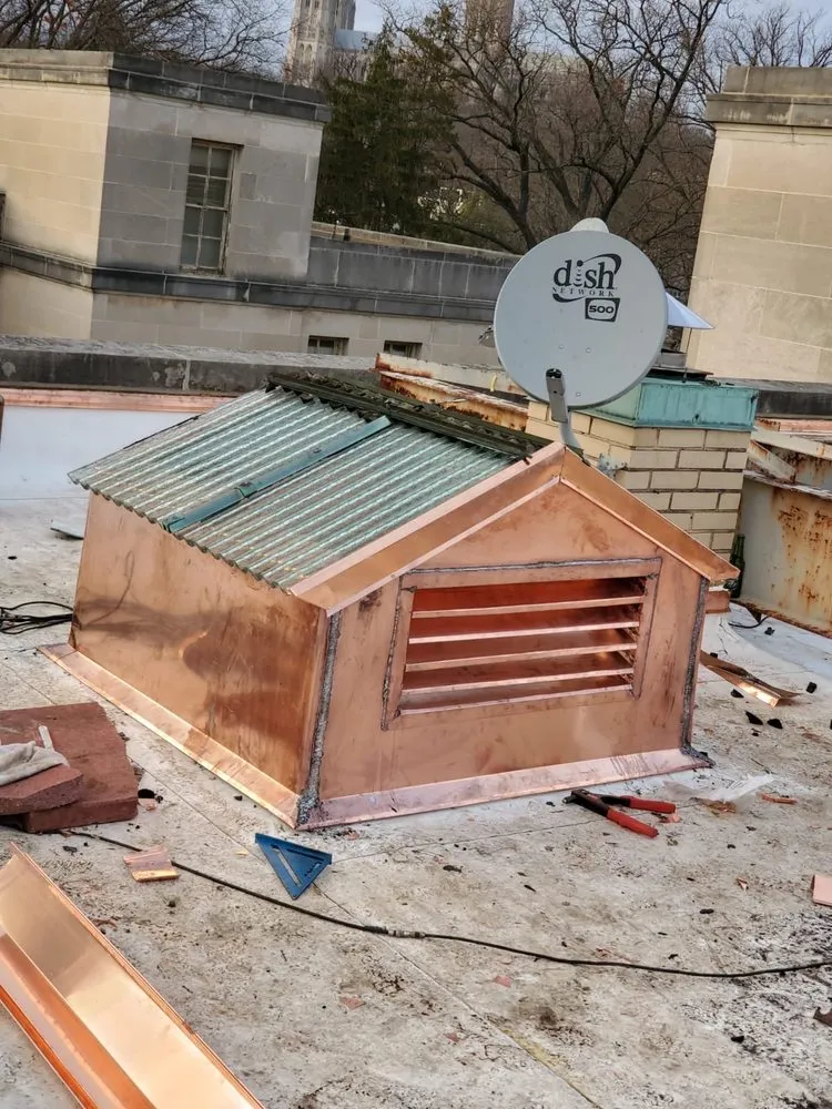 Slide of HD & M Contractors