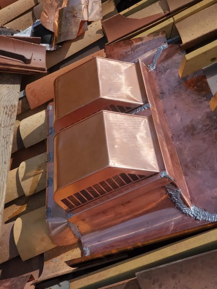 Slide of HD & M Contractors