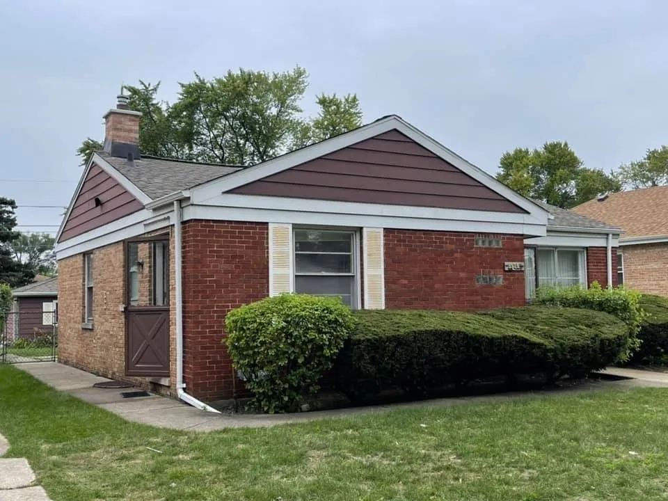 Slide of HD Building Services