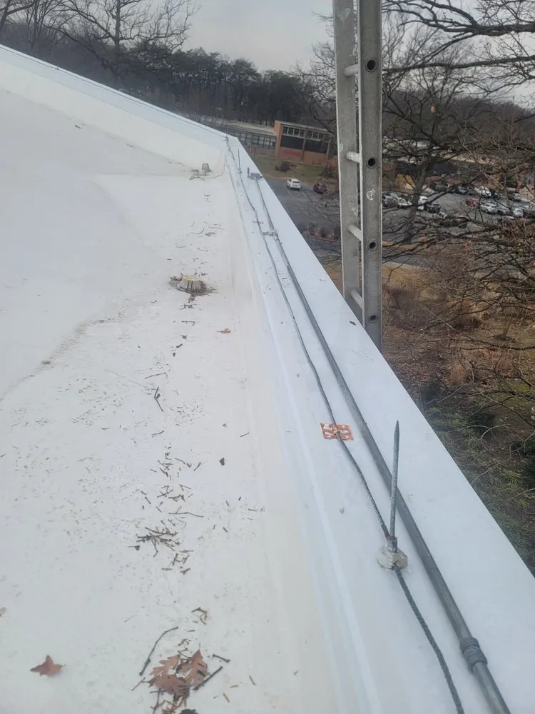 Slide of HD Commercial Roofing