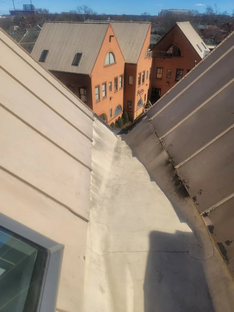 Slide of HD Commercial Roofing