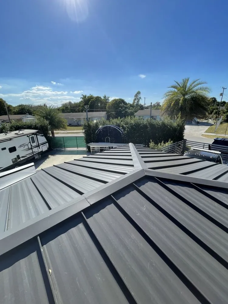 Slide of HD Contracting