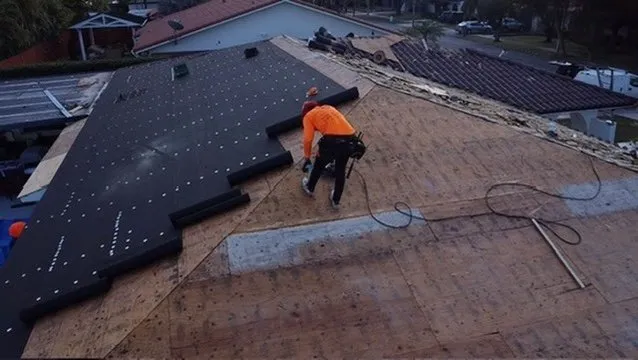 Slide of HD Contracting