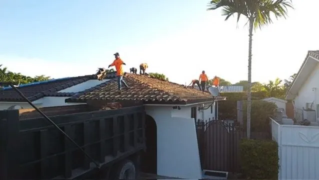 Slide of HD Contracting