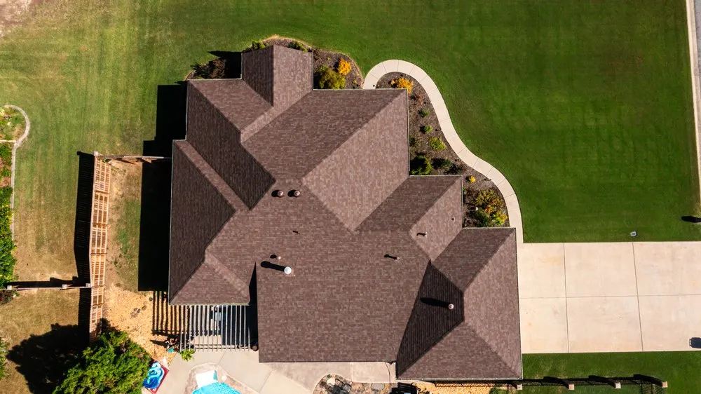 Slide of HD Roofing & Construction