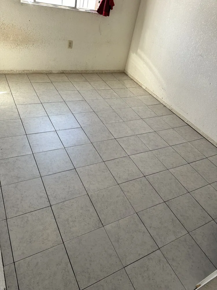 Slide of HD roofing and construction