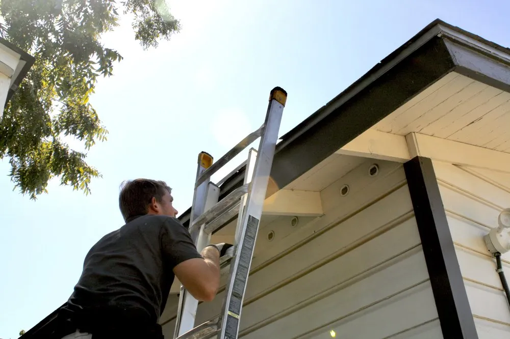 Slide of HD Roofing and Repairs