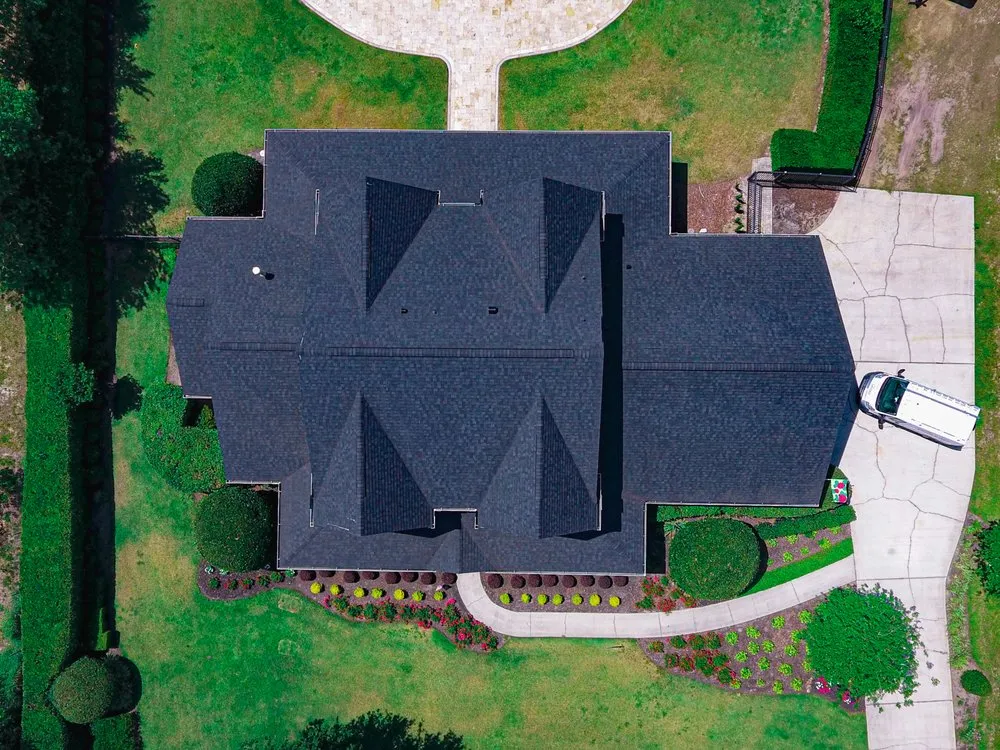 Slide of HD Roofing and Solar