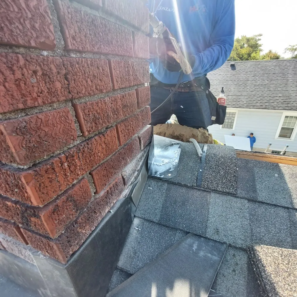 Slide of HD Roofing