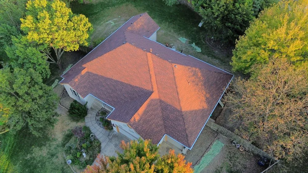 Slide of HD Roofing