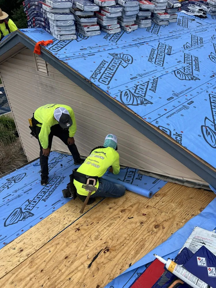 Slide of HD Roofing