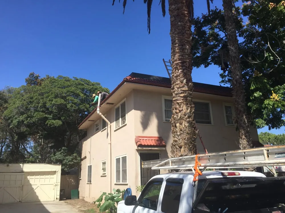 Slide of HD Roofs, Inc.