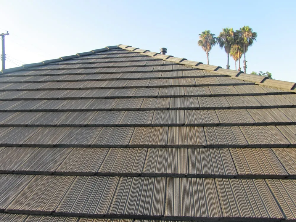 Slide of HD Roofs, Inc.