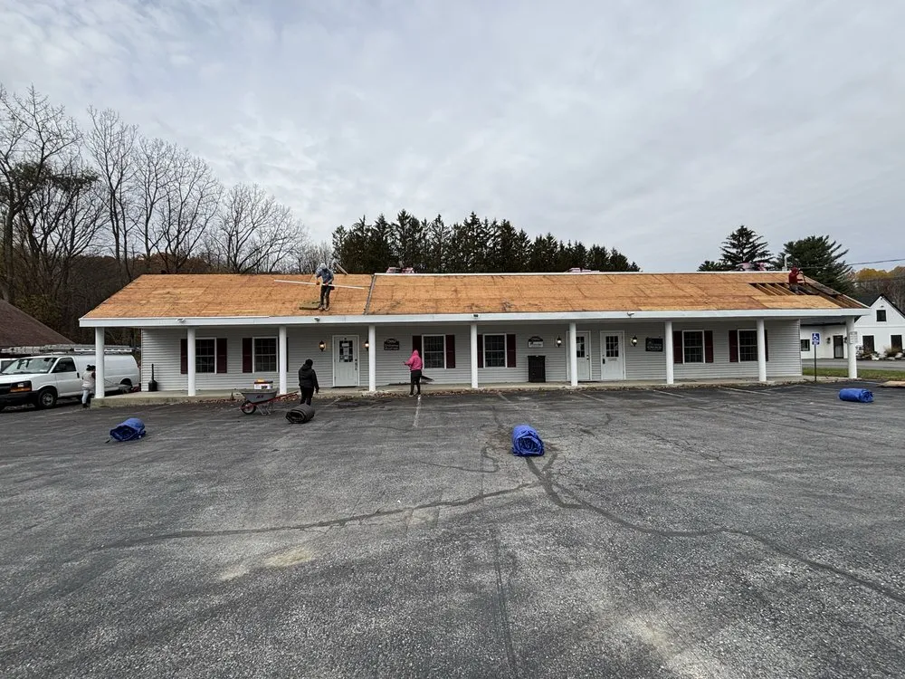 Slide of HDC Roofing