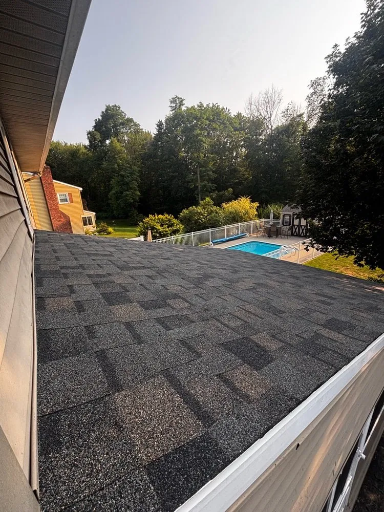 Slide of HDC Roofing