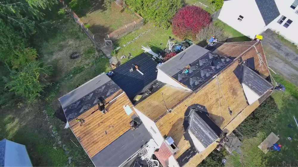 Slide of HDC Roofing