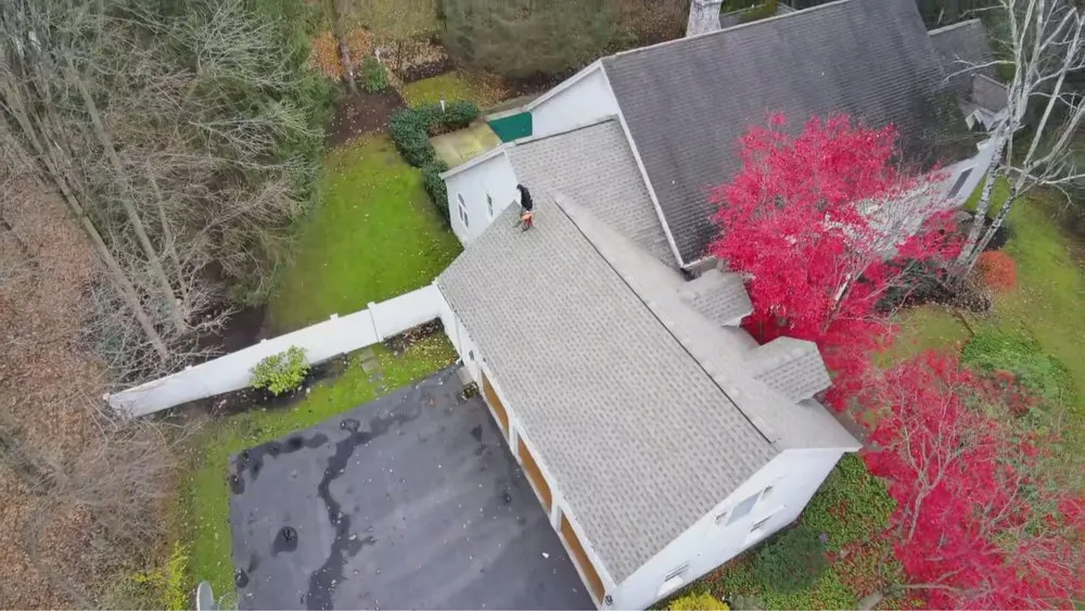 Slide of HDC Roofing