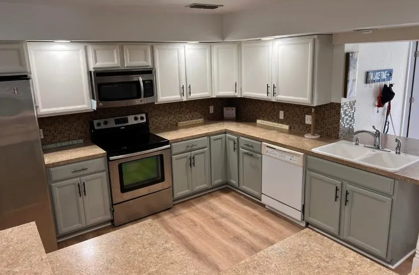 Slide of HDS Flooring & More