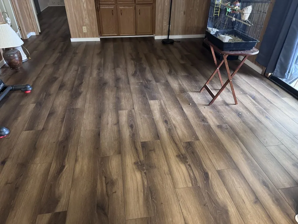 Slide of HDS Flooring & More