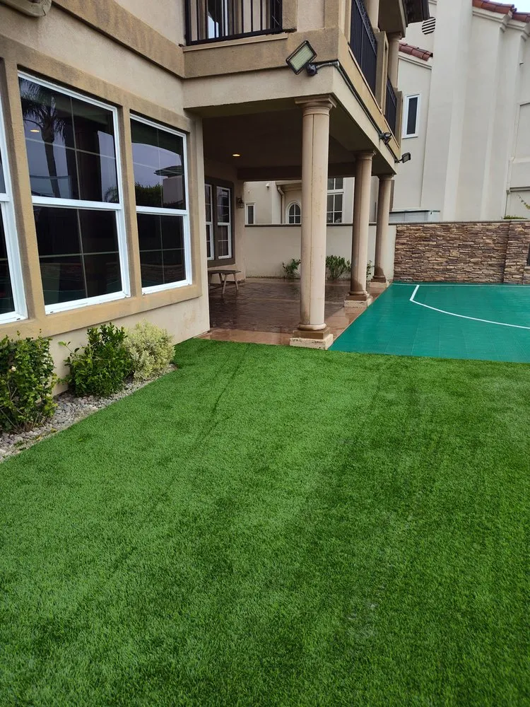 Slide of Hdz Construction Services