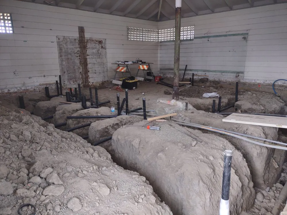 Slide of Hdz Construction Services