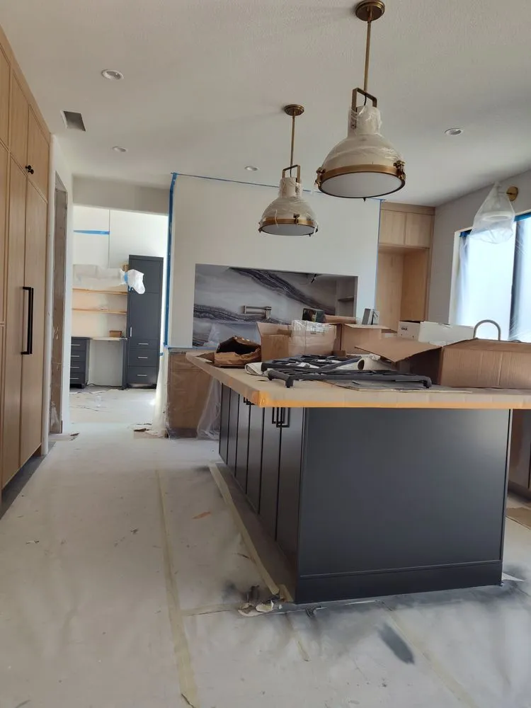 Slide of Hdz Construction Services