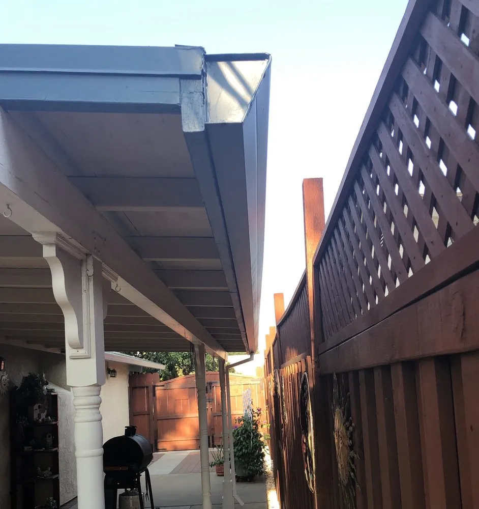 Slide of HDZ roofing services