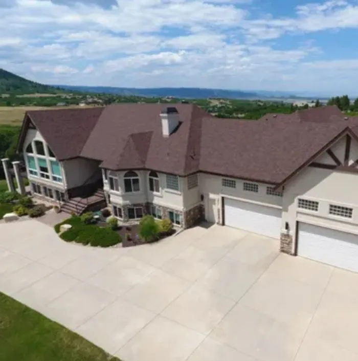 Slide of Heartland Construction Services