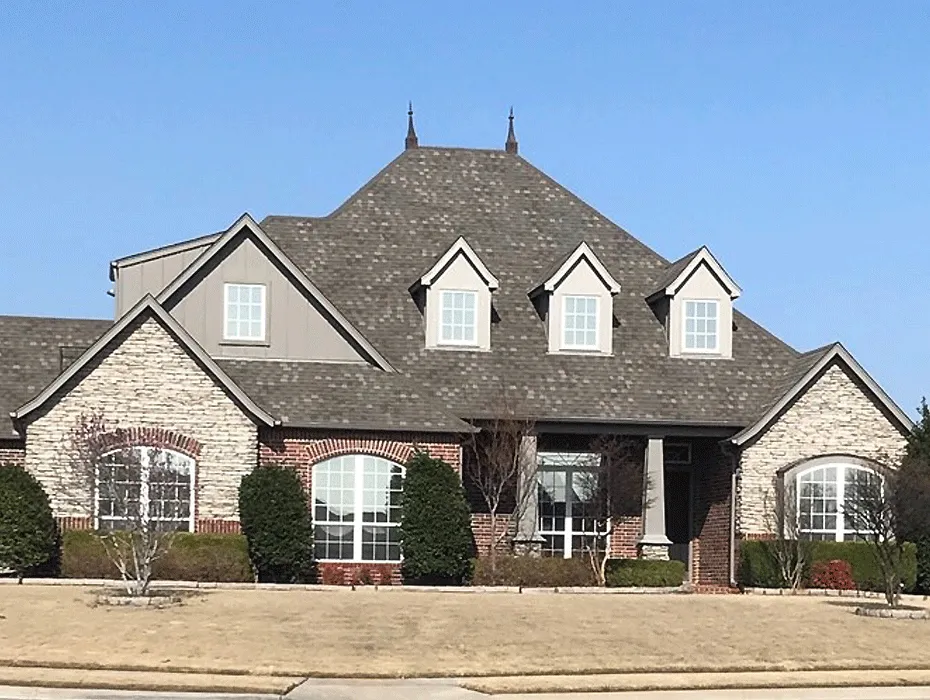 Slide of Heartland Roof & Construction