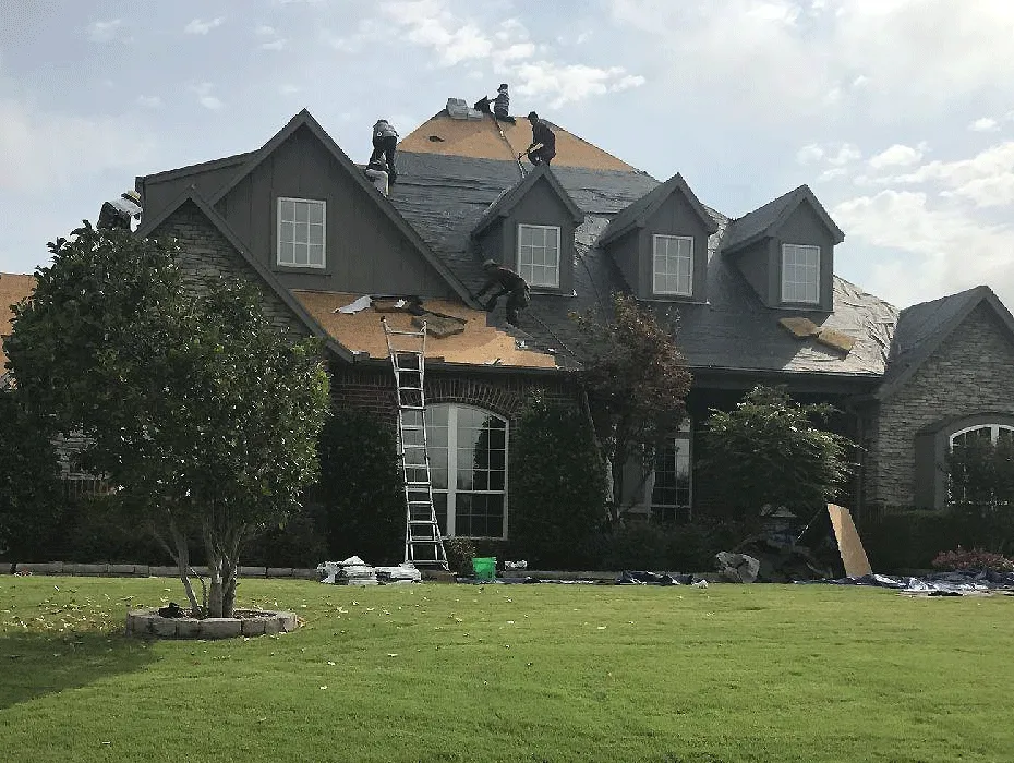 Slide of Heartland Roof & Construction