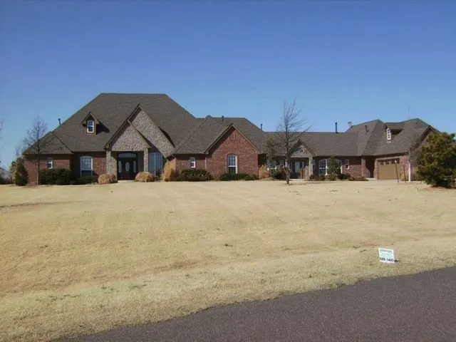 Slide of Heartland Roofing and Exteriors