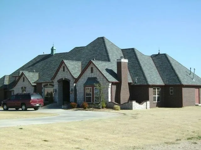 Slide of Heartland Roofing and Exteriors