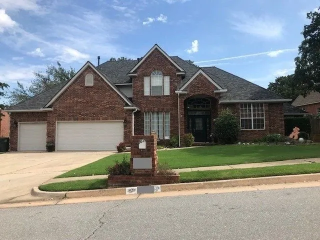 Slide of Heartland Roofing and Exteriors