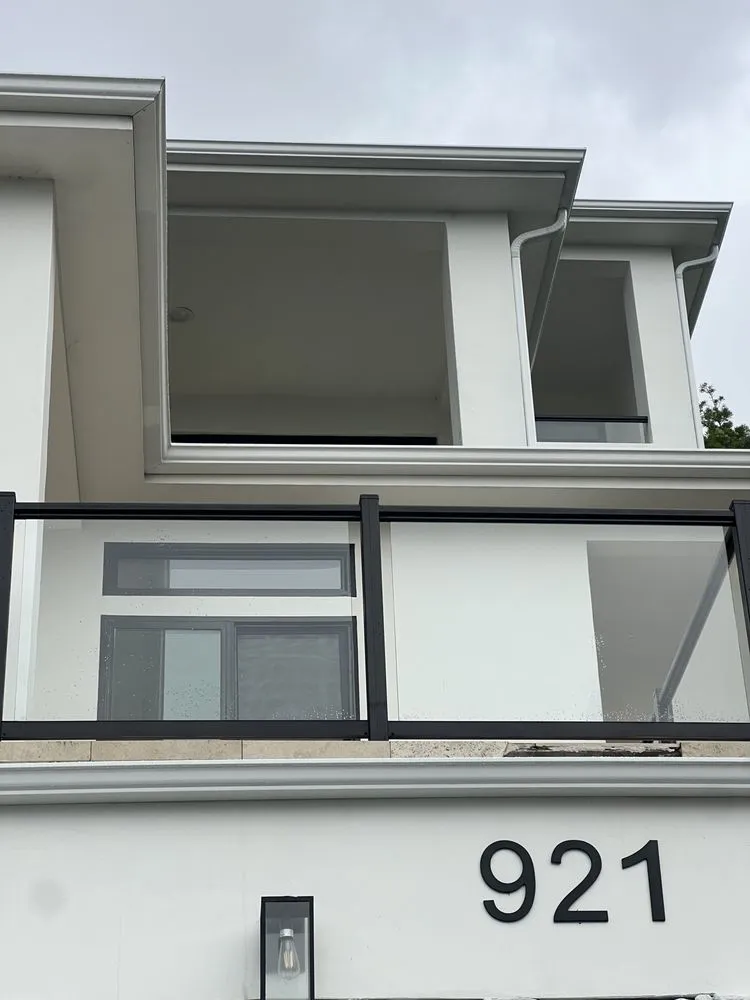 Slide of Heaven Roof & Gutters