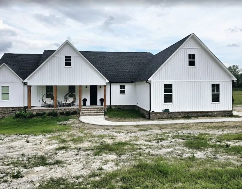 Slide of Hector Cantu Concrete Work