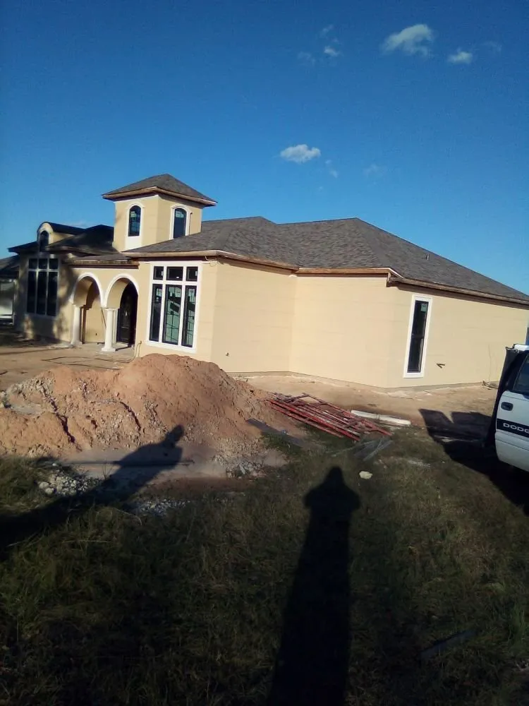 Slide of Hector Mendez Construction and Renovation