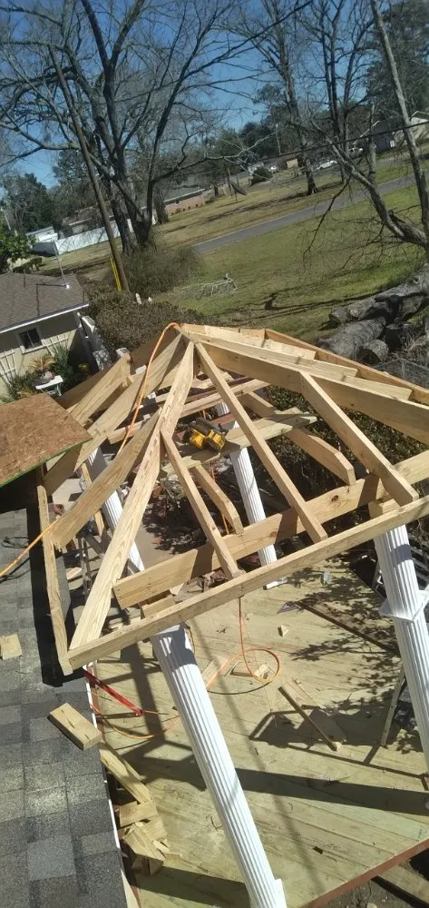 Slide of Hector Mendez Construction and Renovation