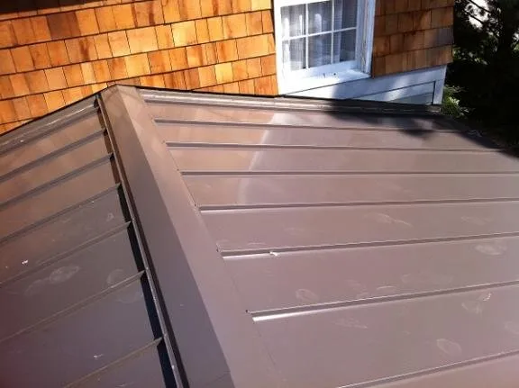 Slide of Hedberg & Son